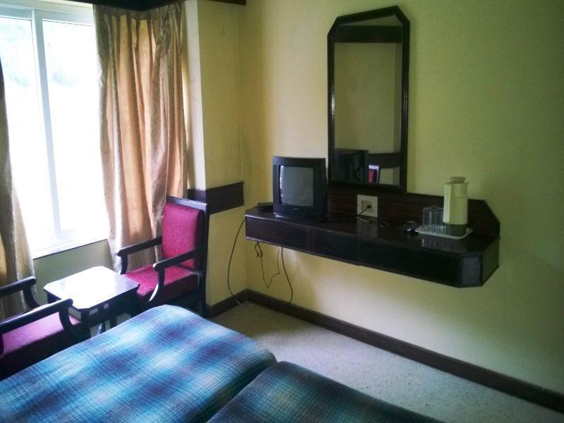Hotel New Rajdarshan Madikeri Exterior photo