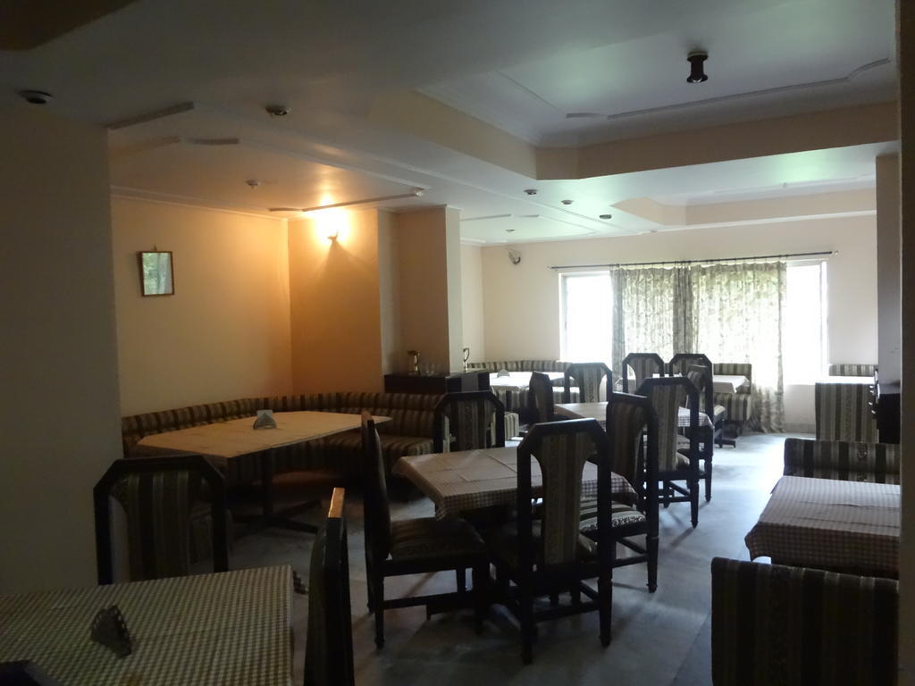 Hotel New Rajdarshan Madikeri Exterior photo