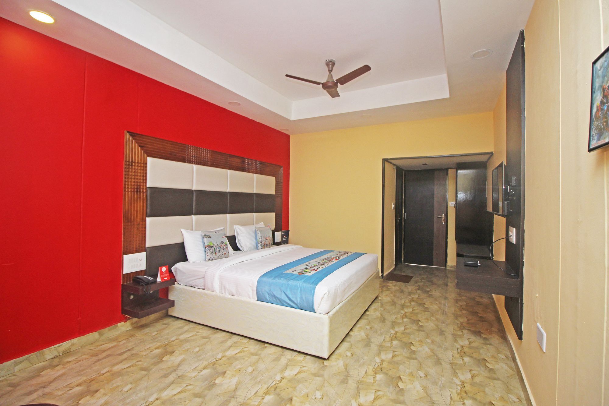 Hotel New Rajdarshan Madikeri Exterior photo